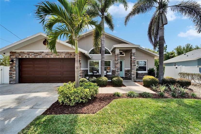 Picture of 6592 Mango Avenue S, St Petersburg FL 33707