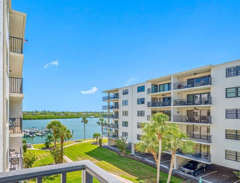 Picture of 19531 Gulf Boulevard Unit 404, Indian Shores FL 33785