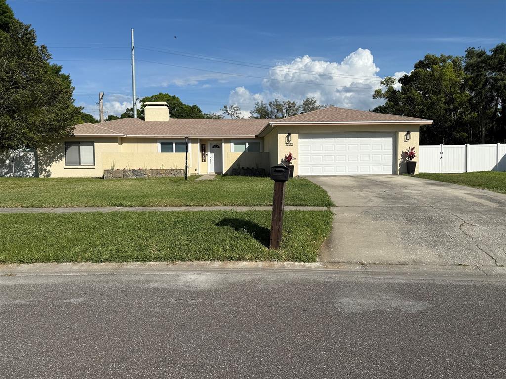 Picture of 11708 Nicklaus Circle, Tampa, FL 33624