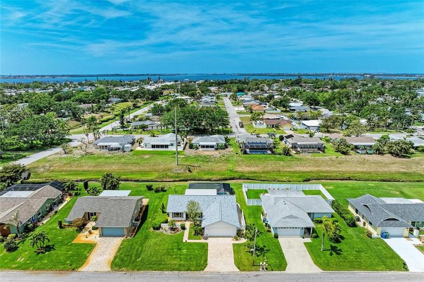 Picture of 1906 70Th Street W, Bradenton FL 34209