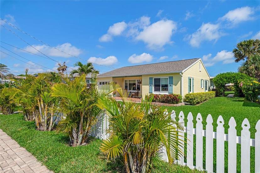 Picture of 127 Flamingo Avenue, Daytona Beach FL 32118