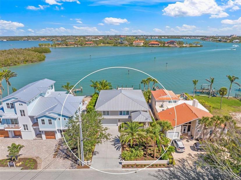Picture of 931 Inlet Circle, Venice FL 34285