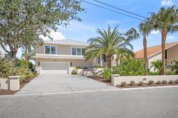 Picture of 931 Inlet Circle, Venice, FL 34285