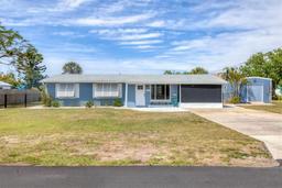 Picture of 832 E 4Th Street, Englewood, FL 34223