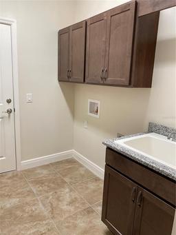 Picture of 1220 Gantry Road, North Port, FL 34288