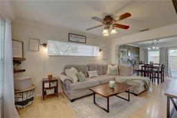 Picture of 13150 Thoroughbred Loop, Largo, FL 33773
