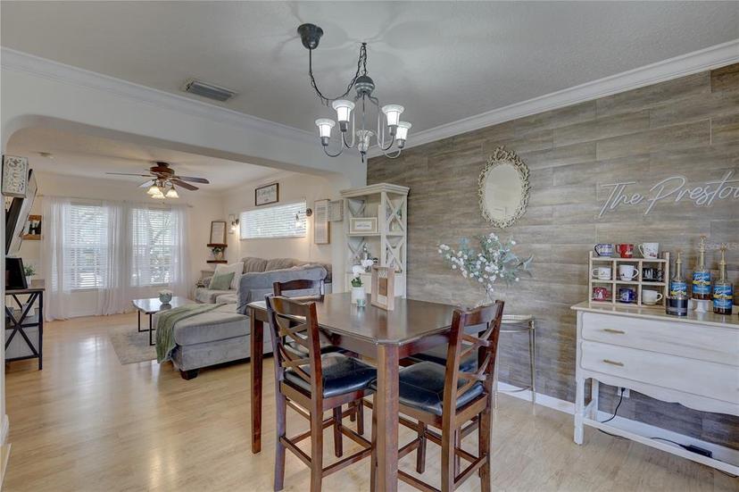 Picture of 13150 Thoroughbred Loop, Largo FL 33773