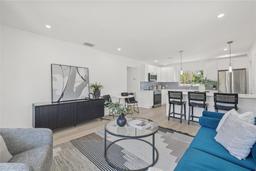 Picture of 4727 W Wisconsin Avenue, Tampa, FL 33616