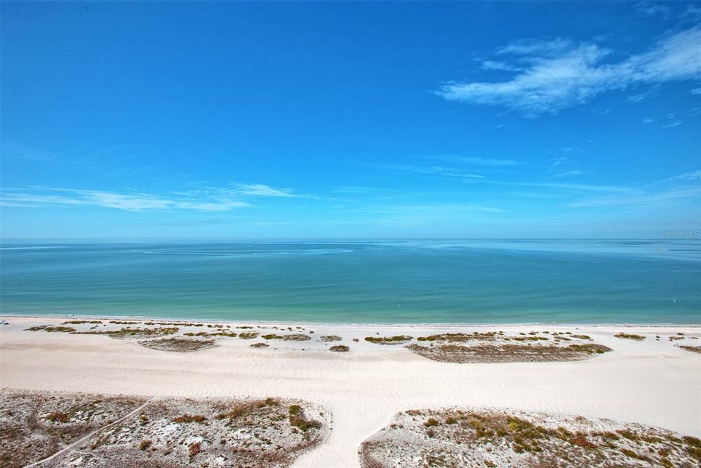 Picture of 1290 Gulf Boulevard Unit 903, Clearwater Beach, FL 33767
