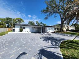 Picture of 4619 Helena Street Ne, St Petersburg, FL 33703