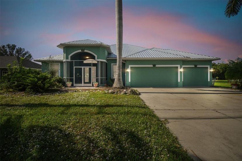 Picture of 1161 Rio De Janeiro Avenue, Punta Gorda FL 33983