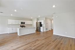 Picture of 1616 Ellesmere Avenue, Haines City, FL 33844