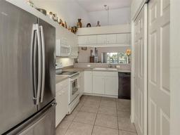 Picture of 432 Sunset Lake Boulevard Unit 205, Venice, FL 34292