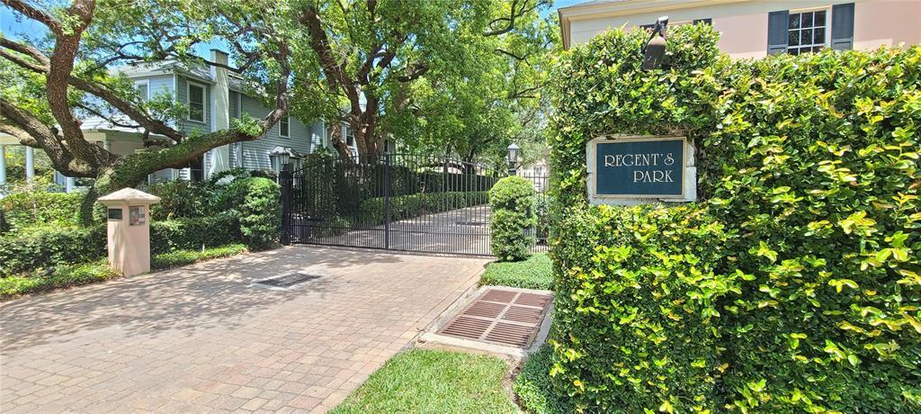 Picture of 3518 Regent Park, Tampa, FL 33629