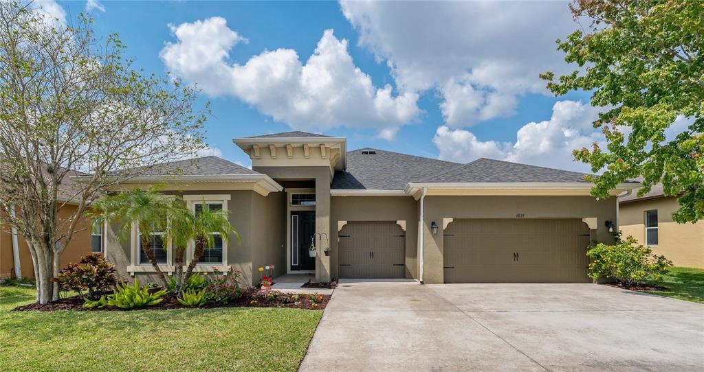 Picture of 4839 Pointe O Woods Drive, Wesley Chapel, FL 33543