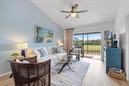 Picture of 925 Capri Isles Boulevard Unit 4, Venice, FL 34292