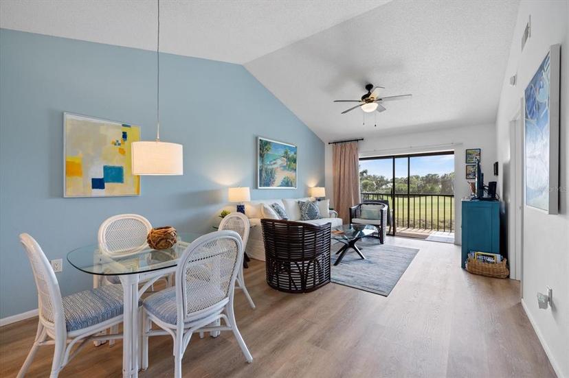 Picture of 925 Capri Isles Boulevard Unit 4, Venice FL 34292