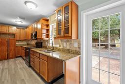 Picture of 2303 Stratford Drive, Sarasota, FL 34232