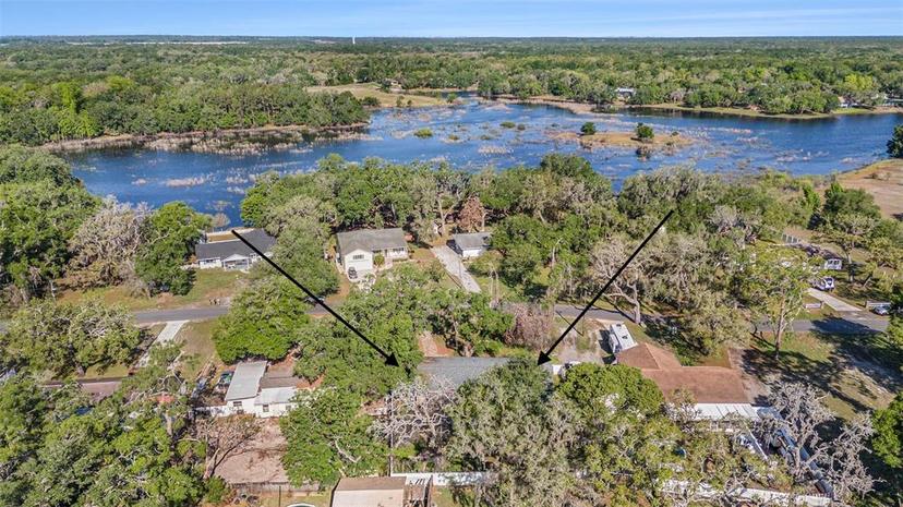 Picture of 4968 Lakewood Drive, Dade City FL 33523