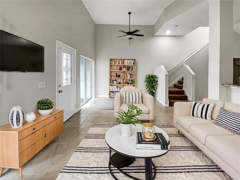 Picture of 9509 Citrus Glen Place Unit 11, Tampa FL 33618