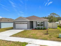 Picture of 1828 Henin Circle, Tavares, FL 32778