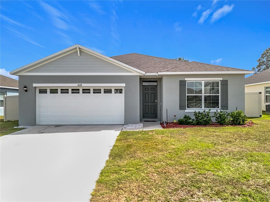Picture of 1828 Henin Circle, Tavares, FL 32778