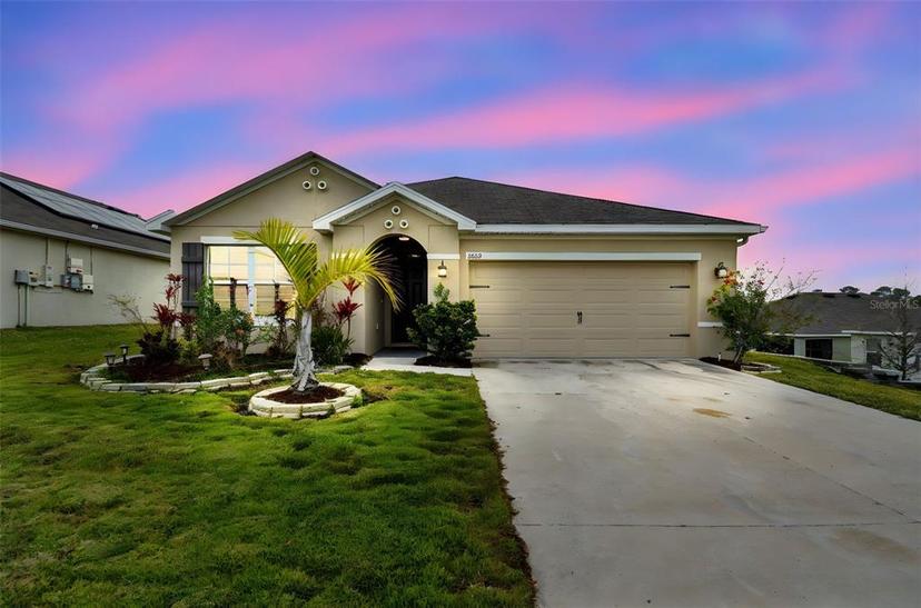 Picture of 6882 Silverado Ranch Boulevard, Zephyrhills FL 33541