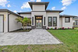 Picture of 193 Rotonda Boulevard N, Rotonda West, FL 33947
