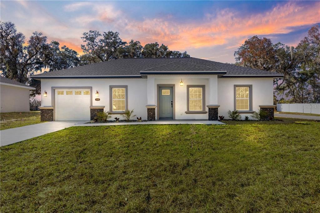 Picture of 15160 SE 61St Court, Summerfield, FL 34491