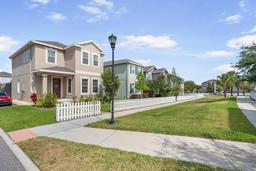 Picture of 11109 Great Neck Road, Riverview, FL 33578