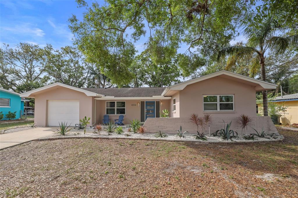Picture of 1047 Robmar Road, Dunedin, FL 34698
