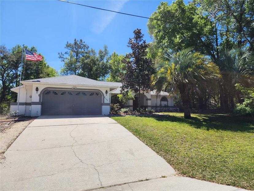 Picture of 528 W Dandee Place, Citrus Springs FL 34434