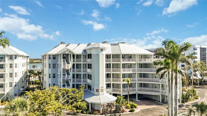 Picture of 1240 Dolphin Bay Way Unit 304, Siesta Key FL 34242