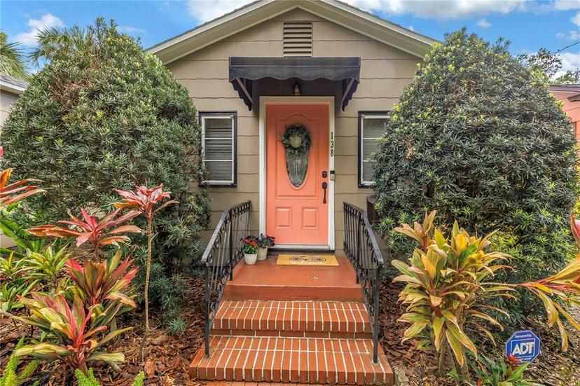 Picture of 138 17Th Avenue N, St Petersburg FL 33704