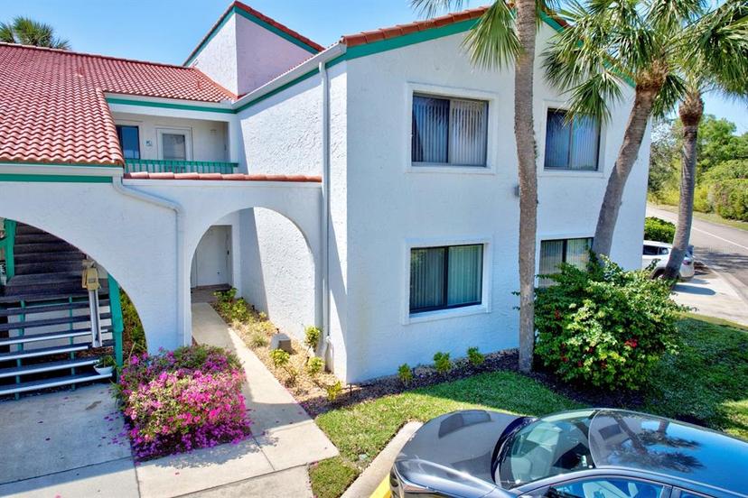 Picture of 4845 Casablanca Circle Unit F6, Sebring FL 33870