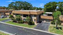 Picture of 10216 Seminole Island Drive, Largo, FL 33773
