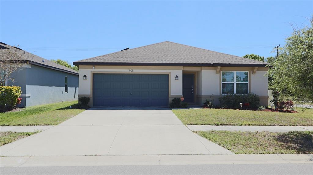 Picture of 901 Golden Shiner Avenue, Ruskin, FL 33570