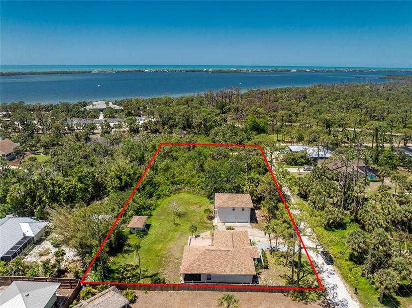 Picture of 941 Allen Avenue, Englewood FL 34223