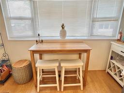 Picture of 614 Mount Key Avenue Ne Unit 631, St Petersburg, FL 33702