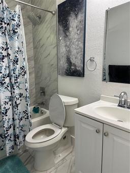 Picture of 2423 E 19Th Avenue, Tampa, FL 33605