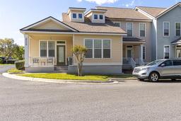Picture of 2772 SW 87Th Way, Gainesville, FL 32608
