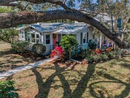 Picture of 223 Lime Circle S, Dunedin, FL 34698
