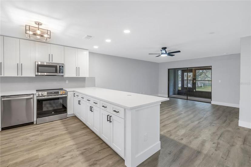 Picture of 2489 Oakleaf Lane Unit 21C, Clearwater FL 33763