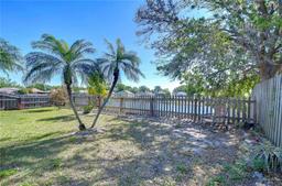 Picture of 13121 Early Run Lane, Riverview, FL 33578