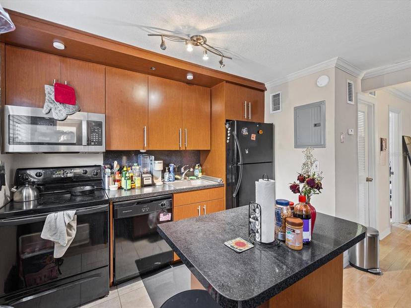 Picture of 2507 E Central Boulevard Unit 21, Orlando FL 32803