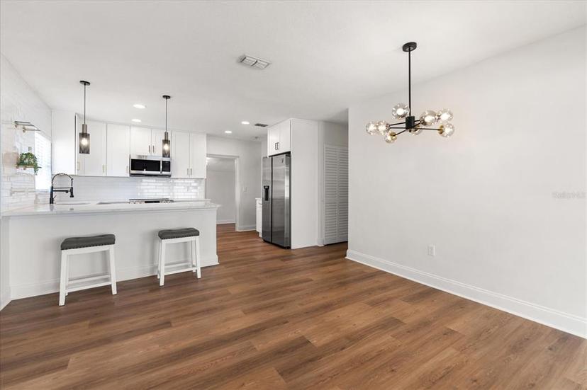 Picture of 331 Barbara Circle, Belleair FL 33756