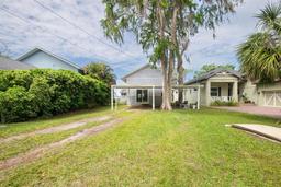 Picture of 550 George Street S, Tarpon Springs, FL 34688