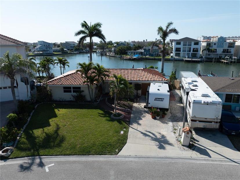 Picture of 187 175Th Terrace Drive E, Redington Shores FL 33708