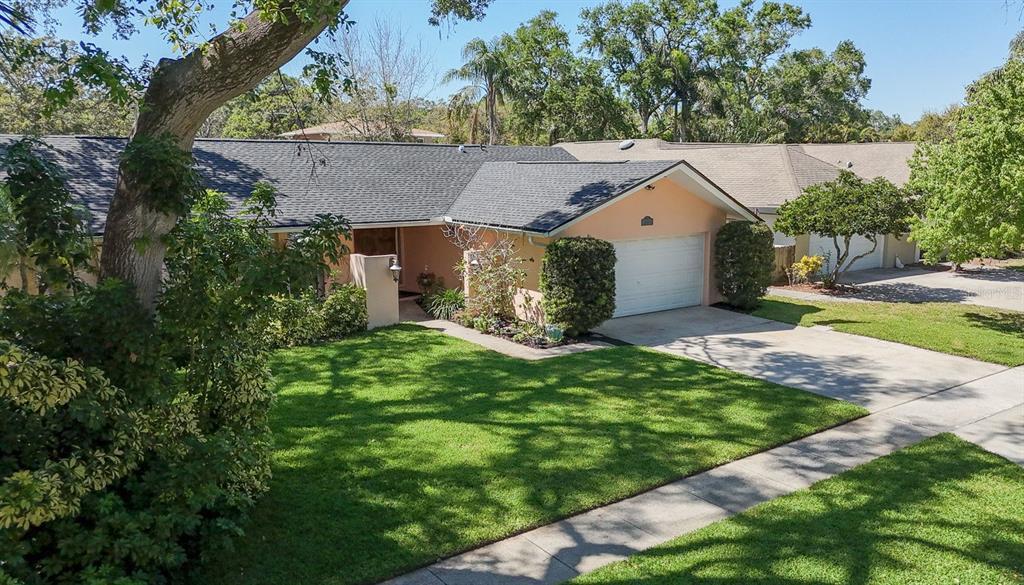 Picture of 1876 Oak Forest Drive E, Clearwater, FL 33759