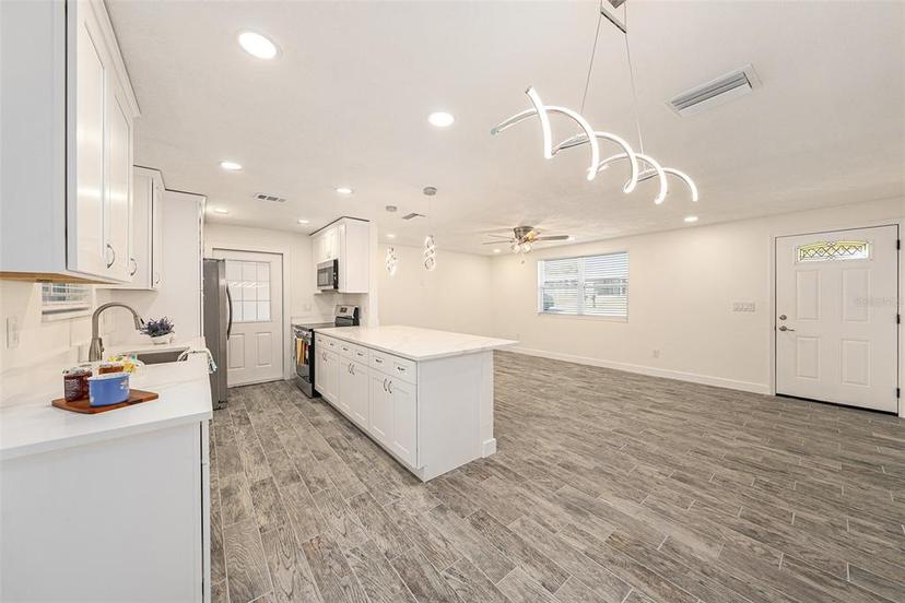 Picture of 4336 Pallas Avenue, Spring Hill FL 34608